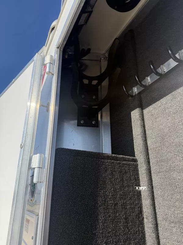 used Horse Trailers Hart Trailers  for sale, in Stephenville, TX Thumbnail 5