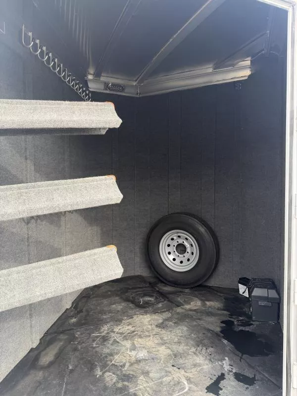 used Horse Trailers Platinum Coach  for sale, in Stephenville, TX Thumbnail 11