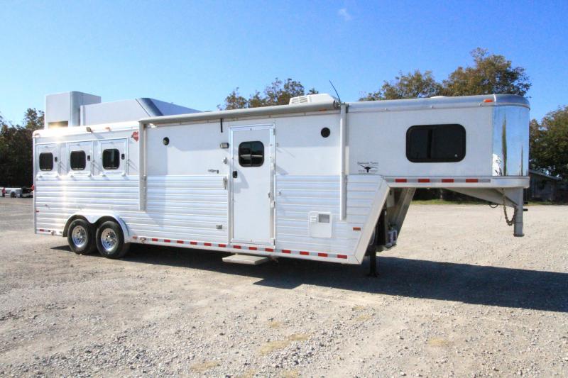 2016 Hart Tradition 3H 10' SW Horse Trailer 2016 Hart Tradition 3H 10' SW Horse Trailer