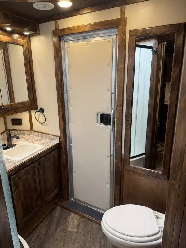 used Horse Trailers Hart Trailers  for sale, in Stephenville, TX Thumbnail 15