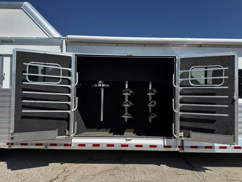 used Horse Trailers Hart Trailers  for sale, in Stephenville, TX Thumbnail 8