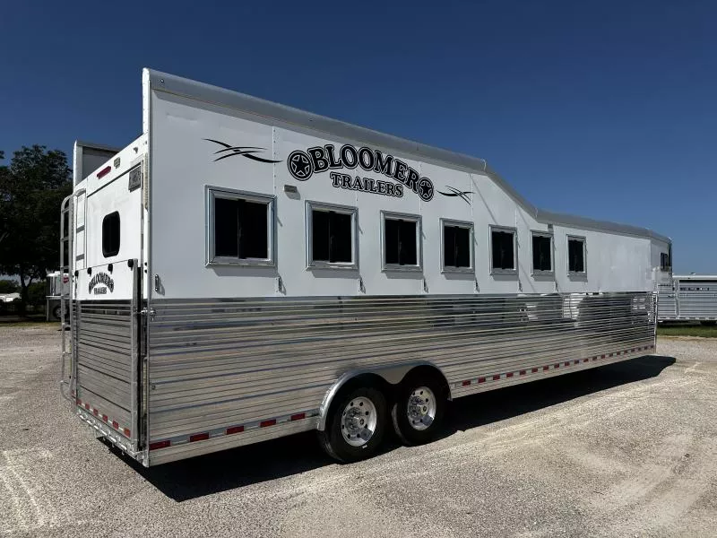 used Horse Trailers Bloomer  for sale, in Stephenville, TX Thumbnail 12