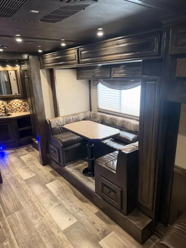 used Horse Trailers 4-Star Trailers  for sale, in Stephenville, TX Thumbnail 21