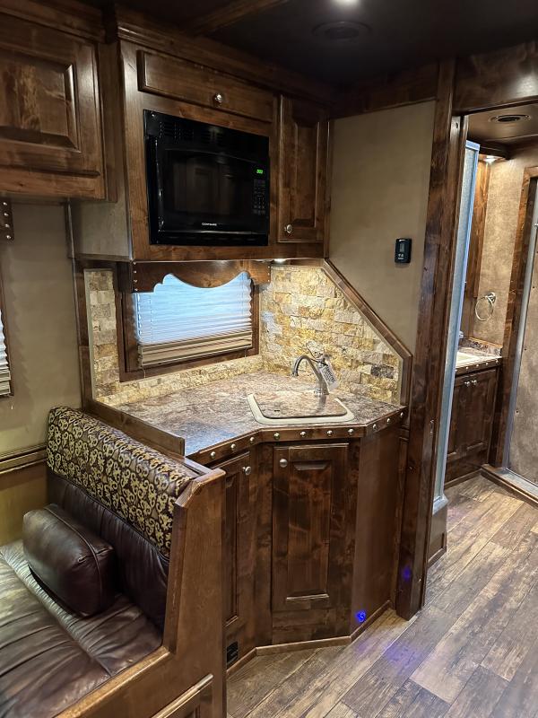 used Horse Trailers Bloomer  for sale, in Stephenville, TX Thumbnail 16