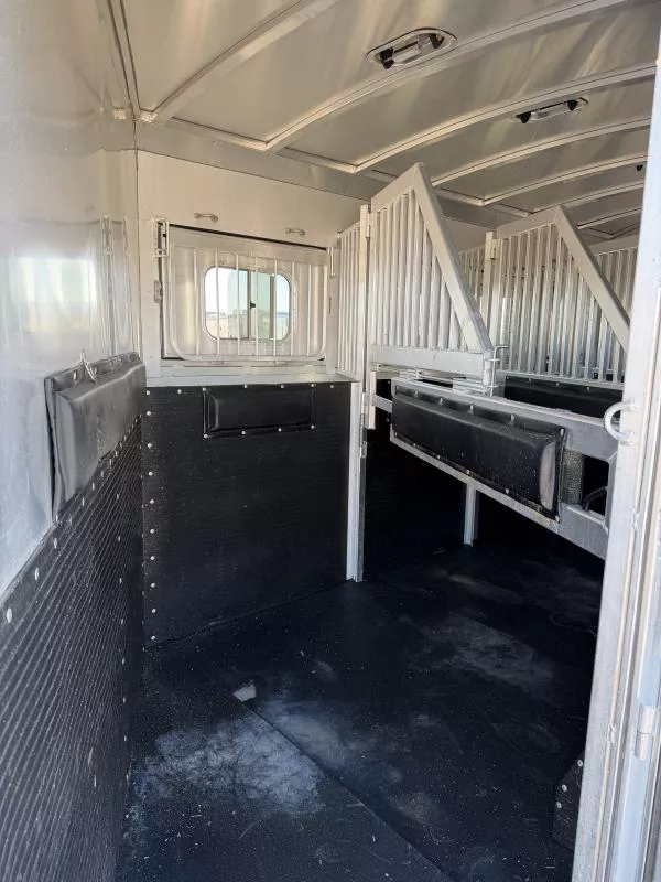 used Horse Trailers Platinum Coach  for sale, in Stephenville, TX Thumbnail 8