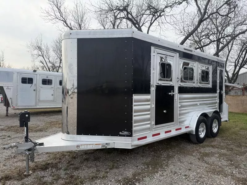2023 Platinum Coach 3H BP Horse Trailer