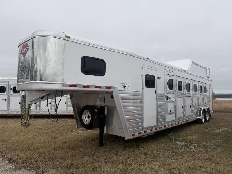 2022 Hart Trailers 6H Smarttack Horse Trailer