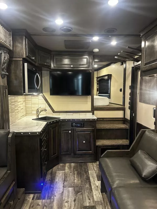 used Horse Trailers Bloomer  for sale, in Stephenville, TX Thumbnail 40