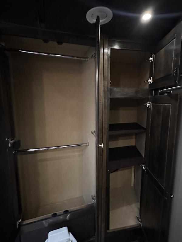 used Horse Trailers Hart Trailers  for sale, in Stephenville, TX Thumbnail 25