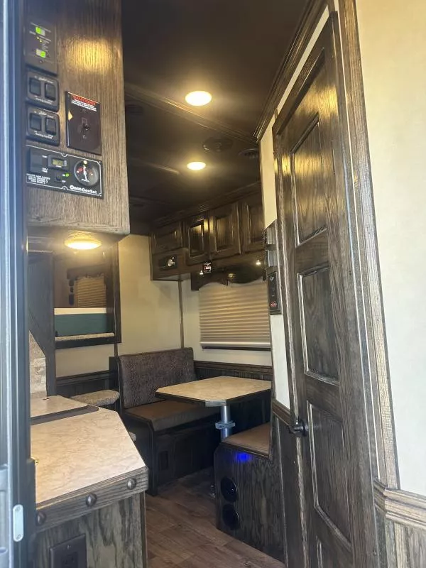used Horse Trailers Hart Trailers  for sale, in Stephenville, TX Thumbnail 13