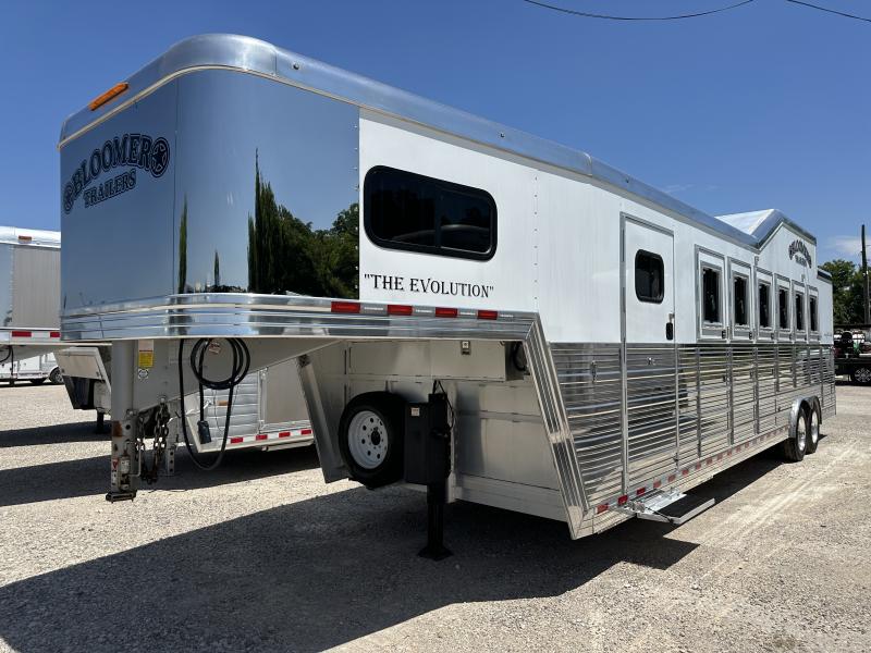2023 Hart Trailers 4H Smarttack II Horse Trailer Stephenville
