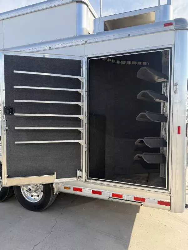 used Horse Trailers Hart Trailers  for sale, in Stephenville, TX Thumbnail 3