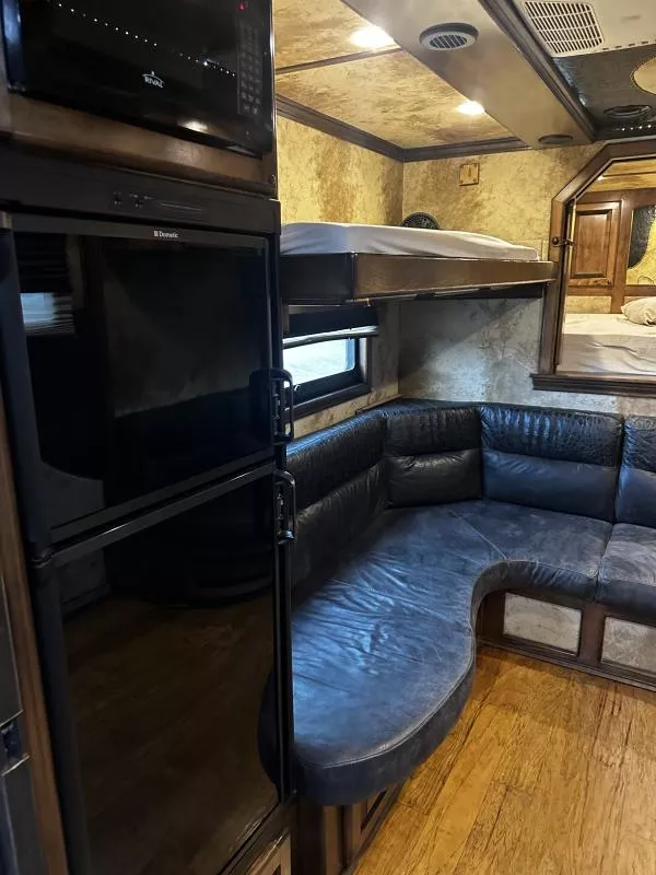 used Horse Trailers Bloomer  for sale, in Stephenville, TX Thumbnail 24