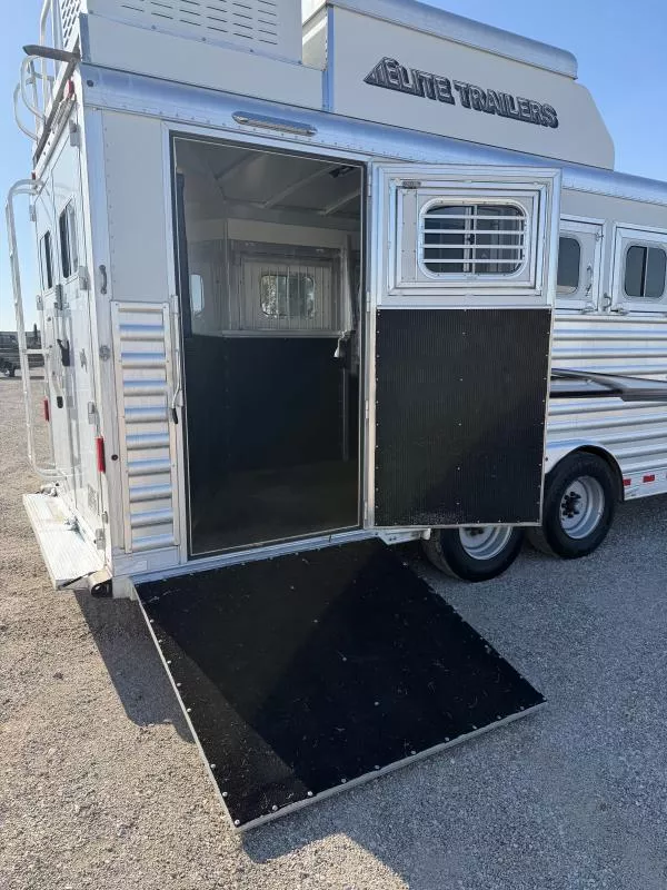 used Horse Trailers Elite Trailers  for sale, in Stephenville, TX Thumbnail 7