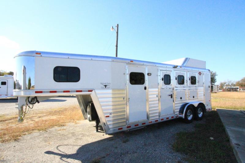 2017 Hart Tradition 3H/GN Smarttack Horse Trailer 2017 Hart Tradition 3H/GN Smarttack Horse Trailer
