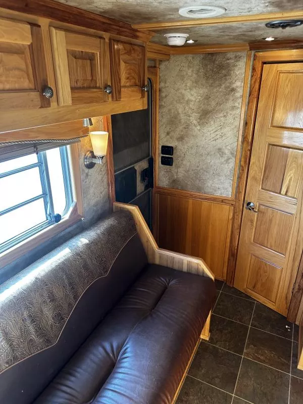used Horse Trailers 4-Star Trailers  for sale, in Stephenville, TX Thumbnail 16