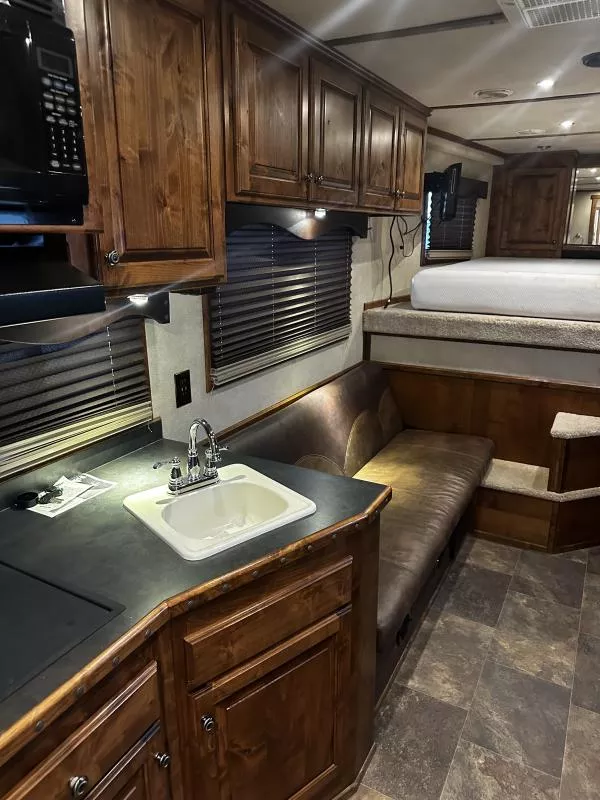 used Horse Trailers Elite Trailers  for sale, in Stephenville, TX Thumbnail 26