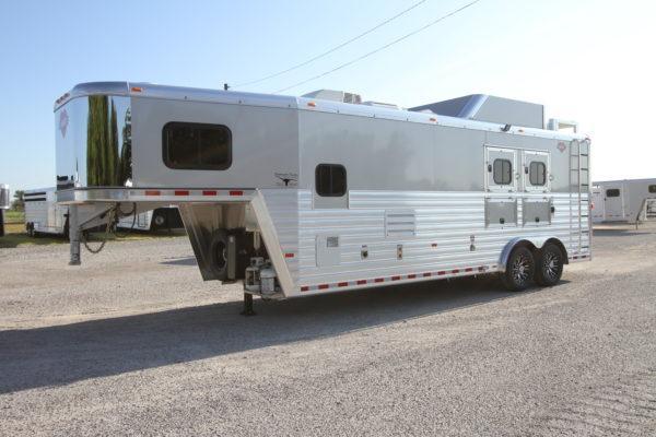 2019 Hart Tradition 2H 11' SW Horse Trailer 2019 Hart Tradition 2H 11' SW Horse Trailer