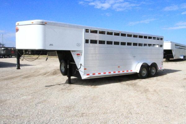 2007 Sundowner 20' GN Stock Trailer 2007 Sundowner 20' GN Stock Trailer