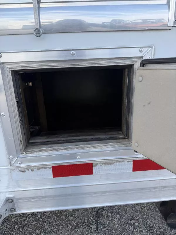 used Horse Trailers 4-Star Trailers  for sale, in Stephenville, TX Thumbnail 14