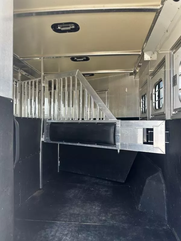 used Horse Trailers Hart Trailers  for sale, in Stephenville, TX Thumbnail 6