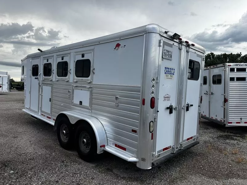 used Horse Trailers Hart Trailers  for sale, in Stephenville, TX Thumbnail 9