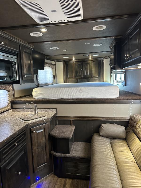 used Horse Trailers Hart Trailers  for sale, in Stephenville, TX Thumbnail 13