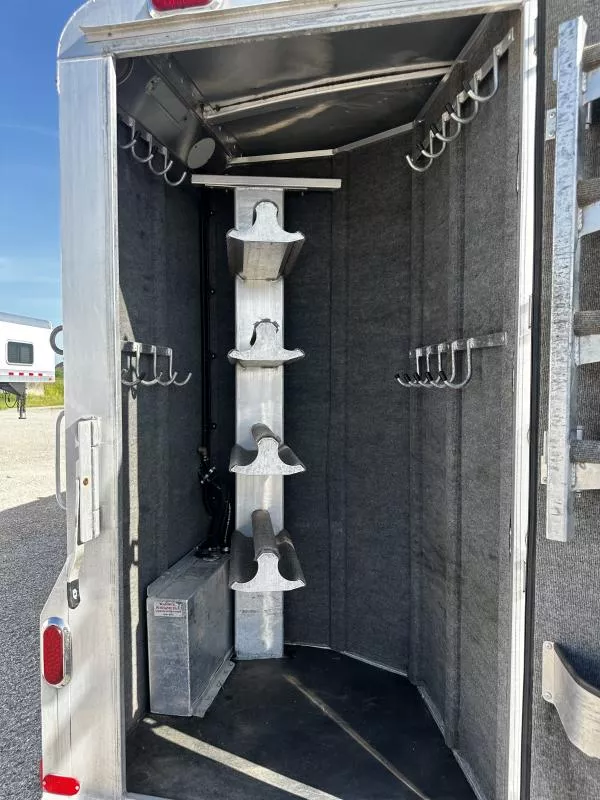 used Horse Trailers 4-Star Trailers  for sale, in Stephenville, TX Thumbnail 5