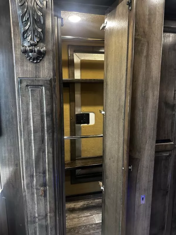 used Horse Trailers Bloomer  for sale, in Stephenville, TX Thumbnail 30