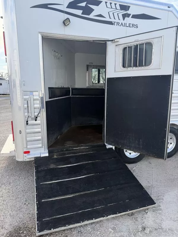 used Horse Trailers 4-Star Trailers  for sale, in Stephenville, TX Thumbnail 10