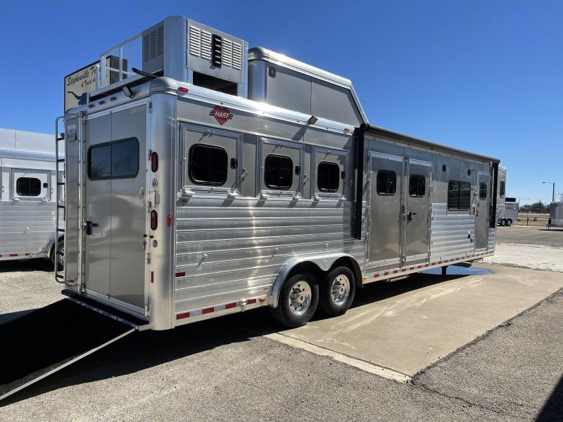2021 Hart Tradition 3 Horse 16' SW SmartTack Stephenville Trailers