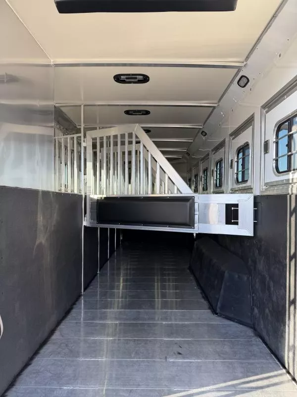 new Horse Trailers Hart Trailers  for sale, in Stephenville, TX Thumbnail 9