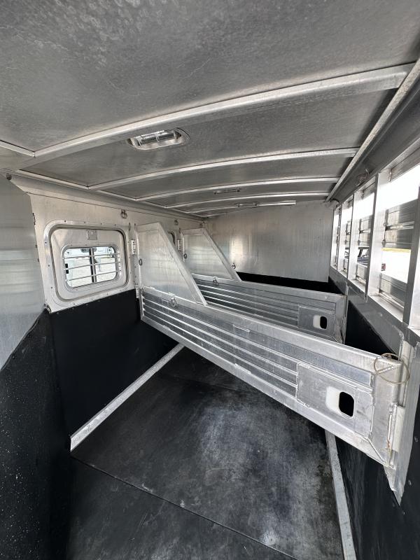 used Horse Trailers Featherlite  for sale, in Stephenville, TX Thumbnail 8