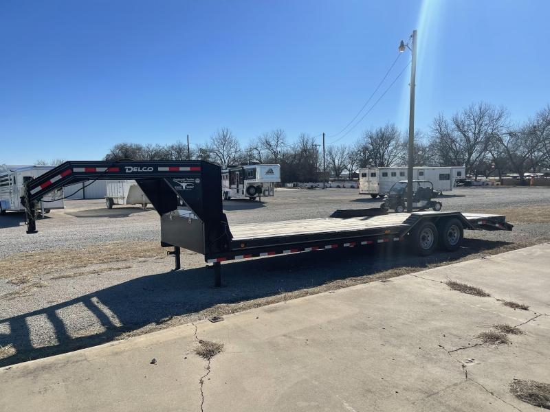 2019 Delco 26' GN Lowboy - Dove Tail - Mega Ramps 2019 Delco 26' GN Lowboy - Dove Tail - Mega Ramps