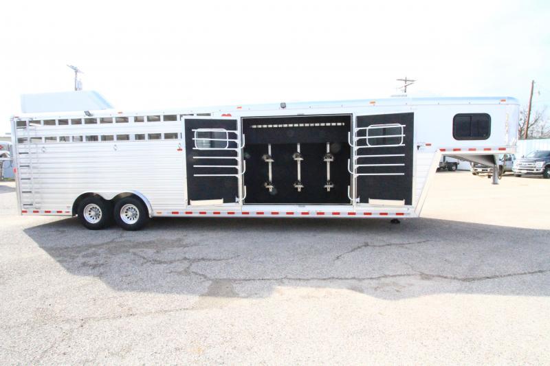 2019 Hart Lariat 28' GN Smart Tack Jackpot LQ Trailer Stephenville