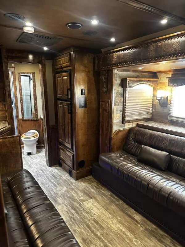 used Horse Trailers Hart Trailers  for sale, in Stephenville, TX Thumbnail 14