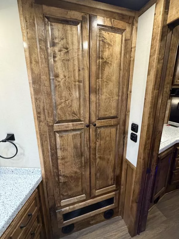 used Horse Trailers Hart Trailers  for sale, in Stephenville, TX Thumbnail 27