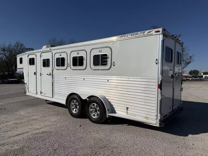 used Horse Trailers Featherlite  for sale, in Stephenville, TX Thumbnail 2