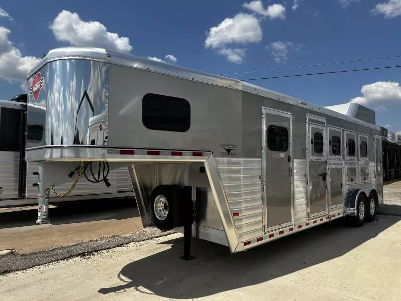 2026 Hart Trailers Tradition 4H Smarttack  Horse Trailer