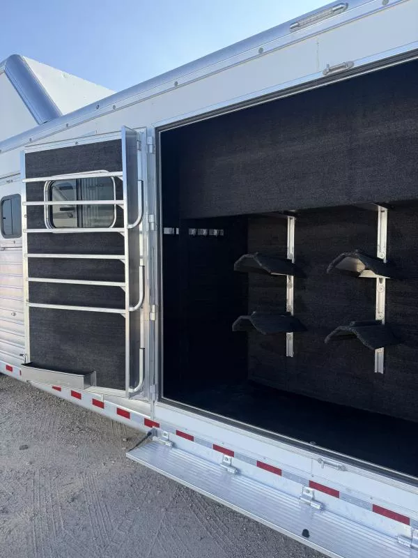 used Horse Trailers Hart Trailers  for sale, in Stephenville, TX Thumbnail 13