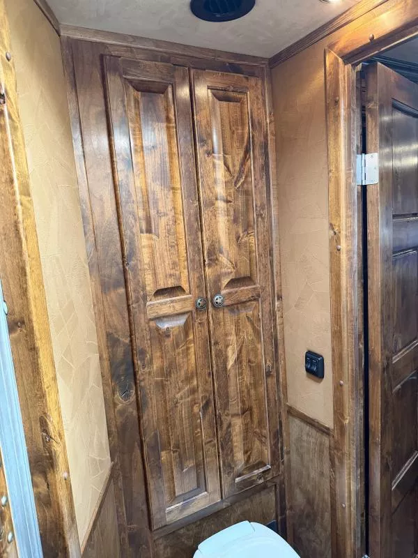 used Horse Trailers Hart Trailers  for sale, in Stephenville, TX Thumbnail 22