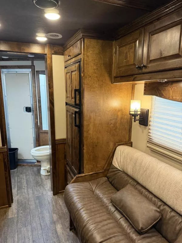 used Horse Trailers Hart Trailers  for sale, in Stephenville, TX Thumbnail 14