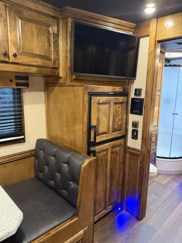 used Horse Trailers Hart Trailers  for sale, in Stephenville, TX Thumbnail 23