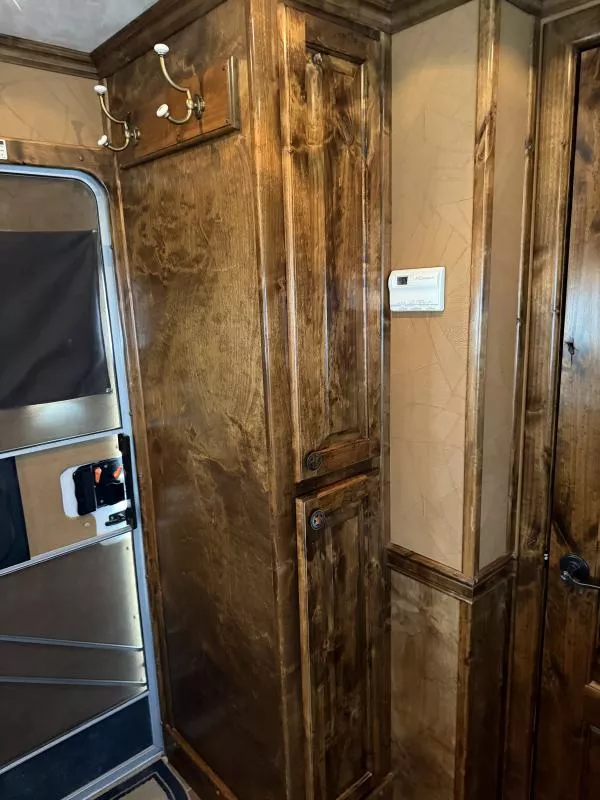 used Horse Trailers Hart Trailers  for sale, in Stephenville, TX Thumbnail 18