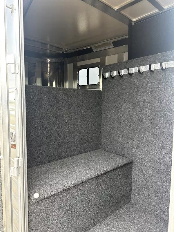 used Horse Trailers Hart Trailers  for sale, in Stephenville, TX Thumbnail 4