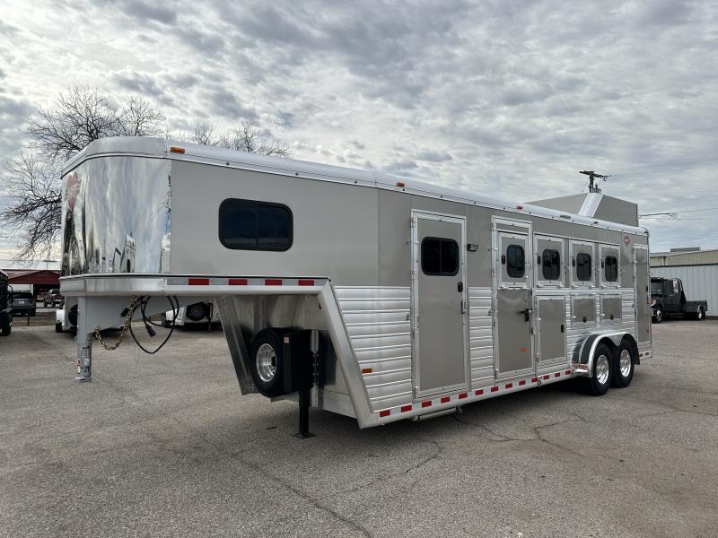 2023 Hart Trailers Champagne 4H Smarttack Horse Trailer