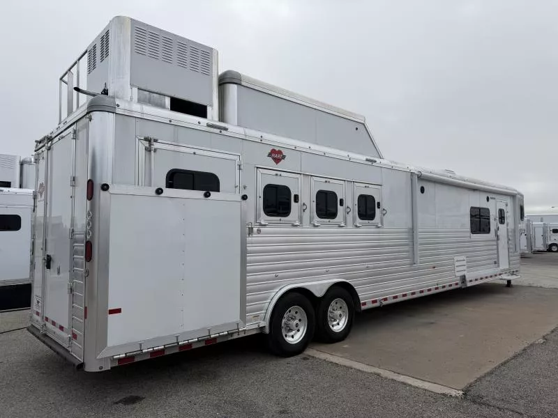 used Horse Trailers Hart Trailers  for sale, in Stephenville, TX Thumbnail 7
