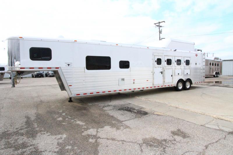 2019 Hart 4H 14' SW w/ Side Load 2019 Hart 4H 14' SW w/ Side Load