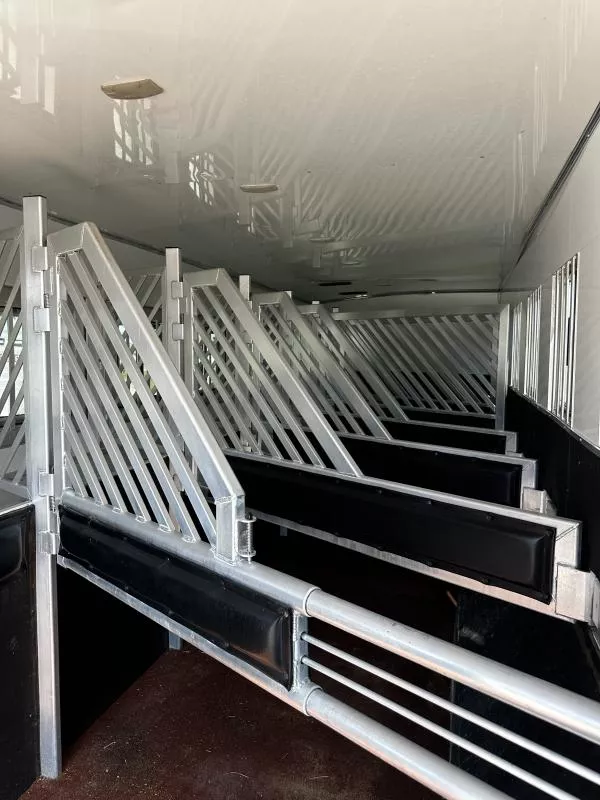 used Horse Trailers Bloomer  for sale, in Stephenville, TX Thumbnail 11