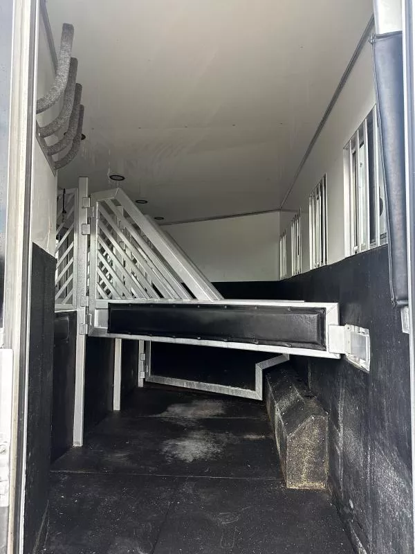 used Horse Trailers Bloomer  for sale, in Stephenville, TX Thumbnail 7